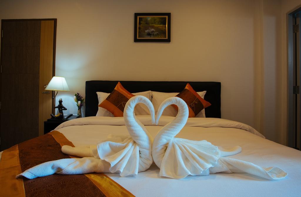 Noble Tarntong Boutique Bed & Breakfast Чиангмай Екстериор снимка