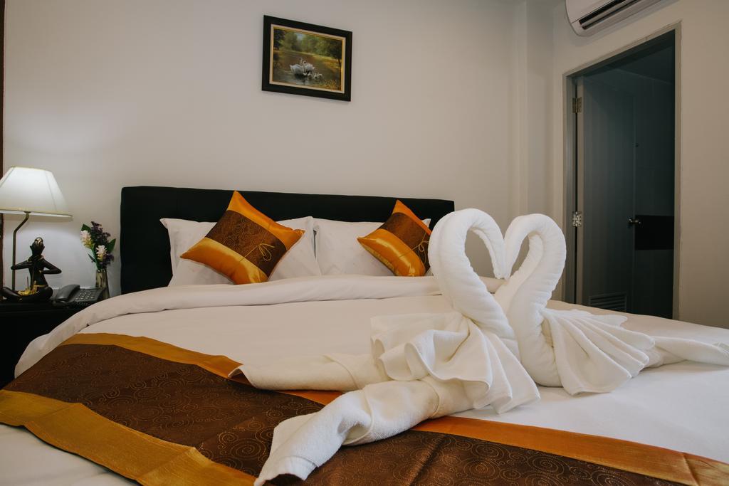 Noble Tarntong Boutique Bed & Breakfast Чиангмай Екстериор снимка