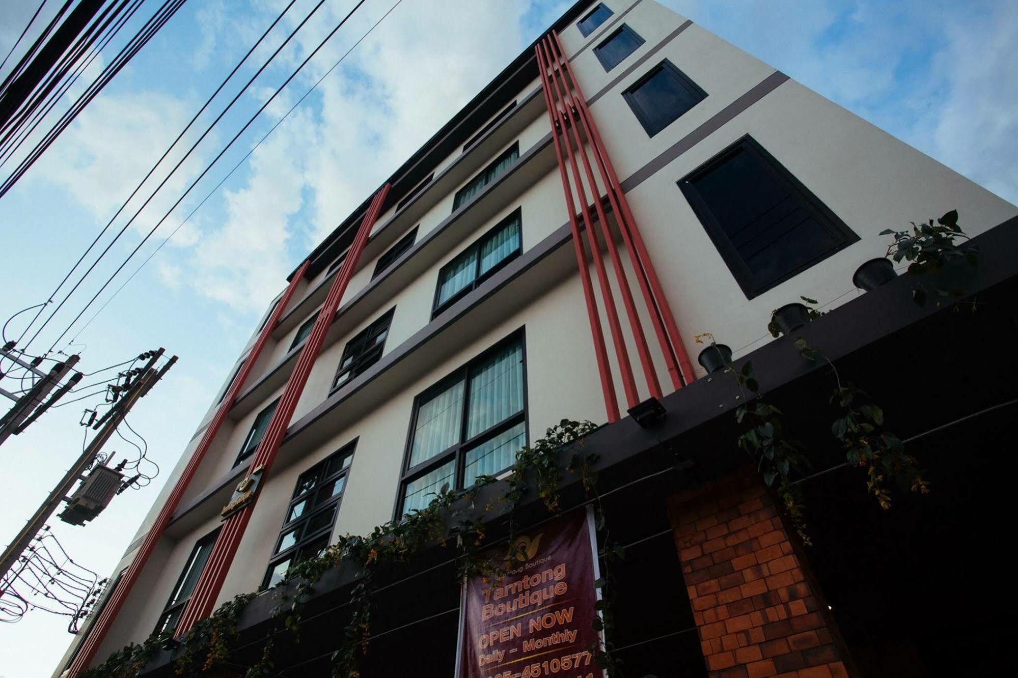 Noble Tarntong Boutique Bed & Breakfast Чиангмай Екстериор снимка